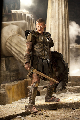 CLASH OF THE TITANS TITANLARIN SAVAŞI - CLASH OF THE TITANS